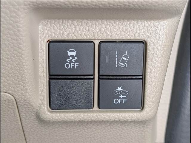 HONDA N BOX 2018 Image 31