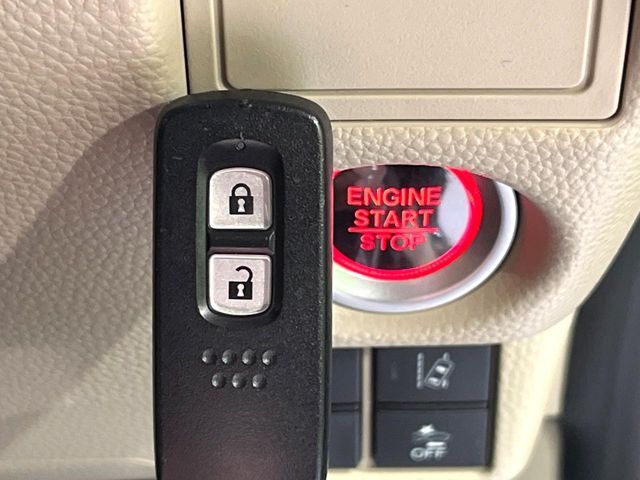 HONDA N BOX 2019 Image 31