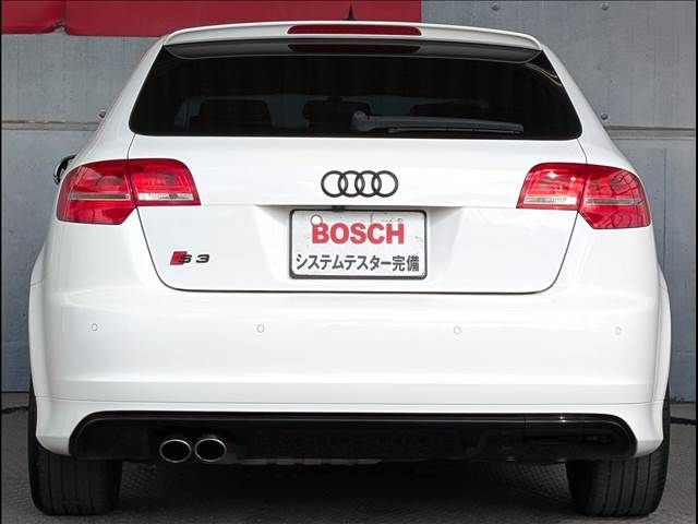 AUDI S3 SPORTBACK 2010 Image 31