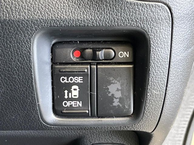 HONDA N BOX 2015 Image 31