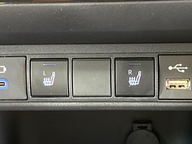 TOYOTA YARIS CROSS HYBRID 2023 Image 31