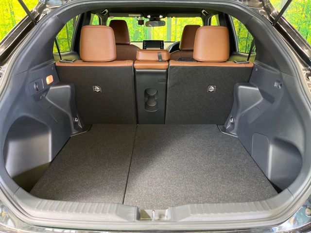 TOYOTA YARIS CROSS HYBRID 2023 Image 31