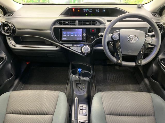 TOYOTA AQUA 2017 Image 31