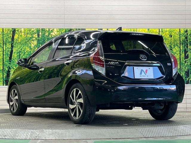 TOYOTA AQUA 2017 Image 31