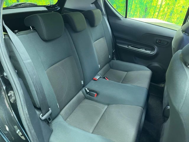 TOYOTA AQUA 2017 Image 31