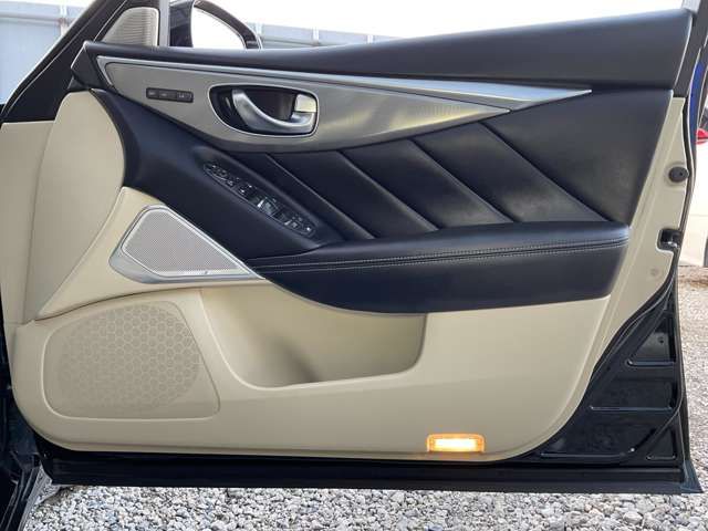 NISSAN SKYLINE HYBRID 4WD 2018 Image 31