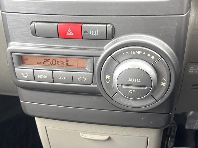 DAIHATSU MOVE CONTE 2013 Image 31