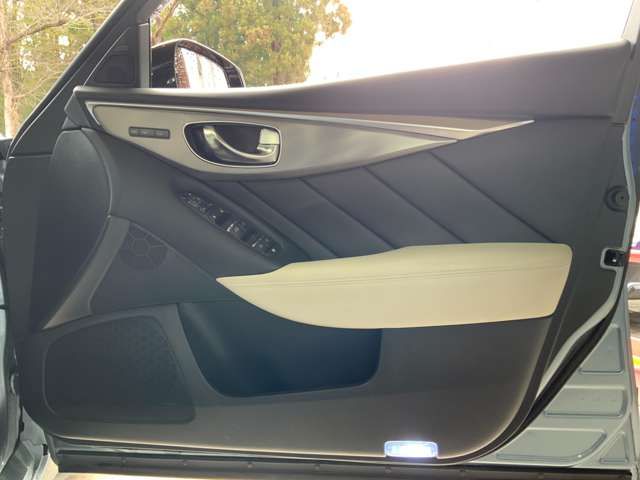 NISSAN SKYLINE HYBRID 4WD 2016 Image 31