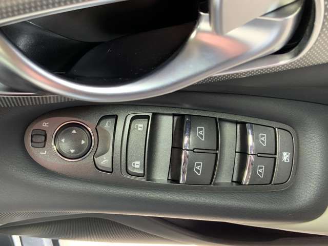 NISSAN SKYLINE HYBRID 4WD 2016 Image 31