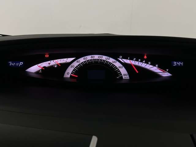 TOYOTA ESTIMA 2013 Image 31