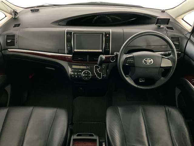 TOYOTA ESTIMA 2013 Image 31