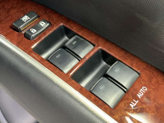 TOYOTA ESTIMA 2013 Image 31