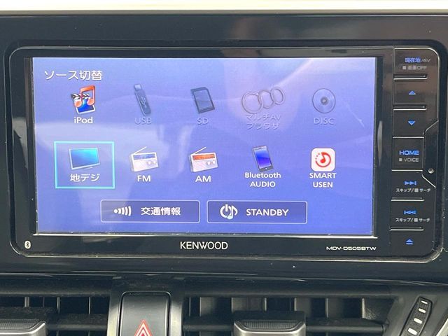 TOYOTA C-HR 2019 Image 31