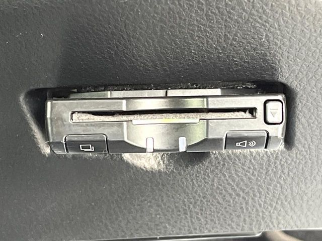 TOYOTA C-HR 2019 Image 31