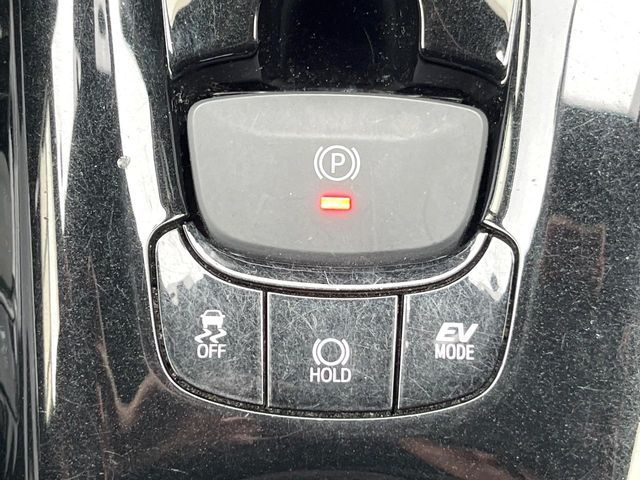 TOYOTA C-HR 2019 Image 31