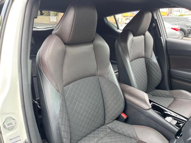 TOYOTA C-HR 2019 Image 31