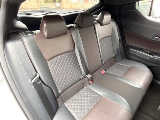 TOYOTA C-HR 2019 Image 31