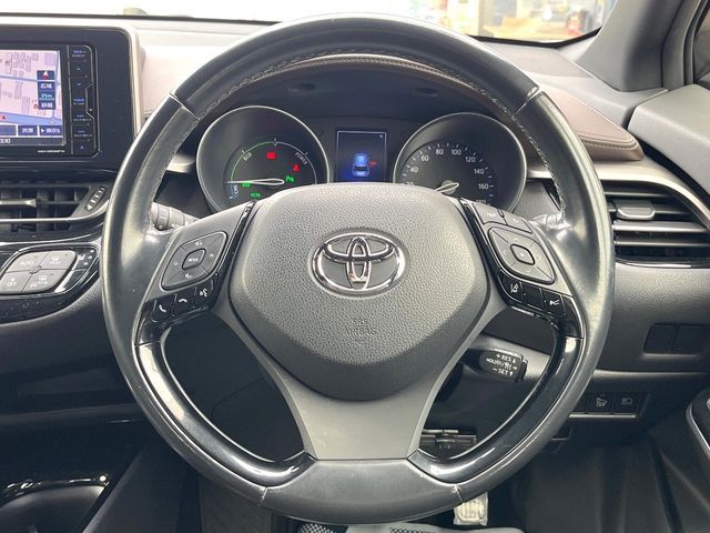 TOYOTA C-HR 2019 Image 31