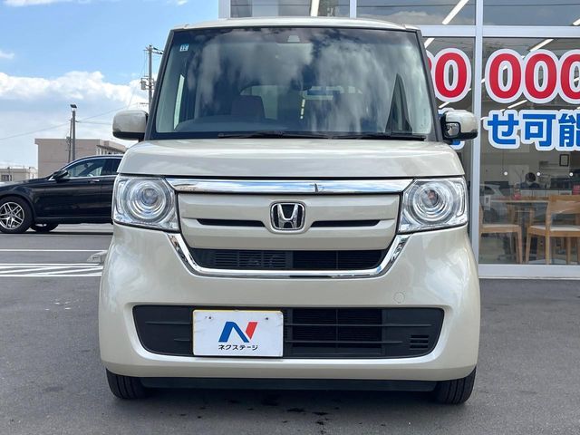 HONDA N BOX 2017 Image 31