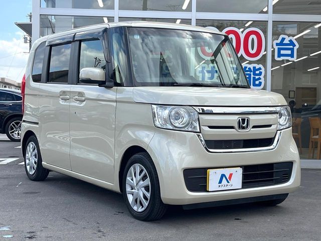 HONDA N BOX 2017 Image 31