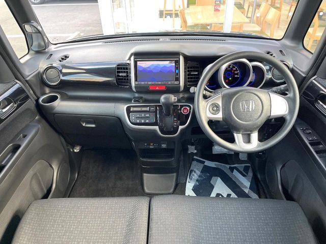 HONDA N BOX CUSTOM 2016 Image 31