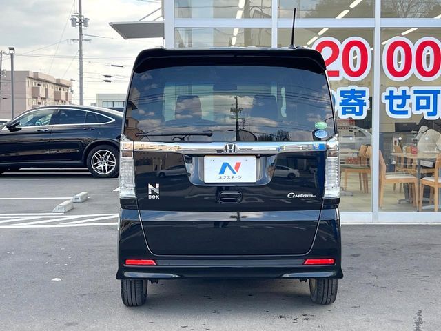 HONDA N BOX CUSTOM 2016 Image 31
