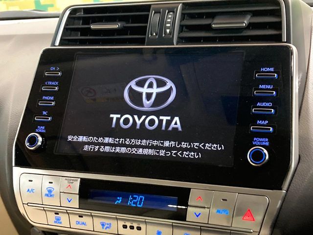 TOYOTA LANDCRUISER PRADO 2023 Image 31