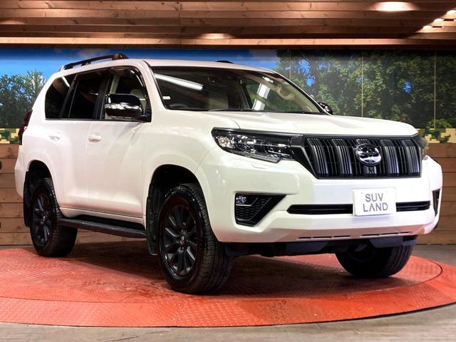 TOYOTA LANDCRUISER PRADO 2023 Image 31