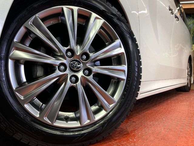 TOYOTA VELLFIRE 2017 Image 31