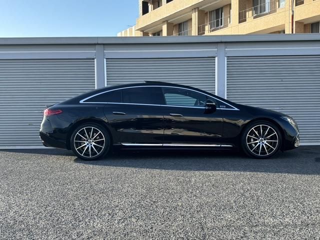 MERCEDES BENZ EQS 2023 Image 31