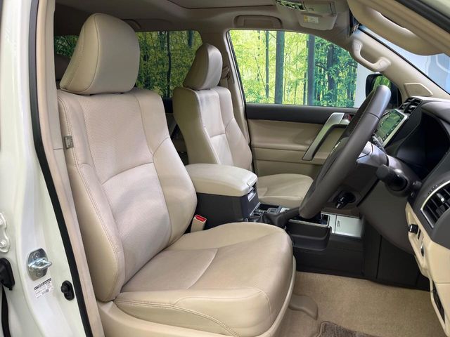 TOYOTA LANDCRUISER PRADO 2023 Image 31