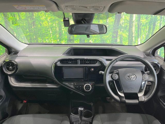 TOYOTA AQUA 2018 Image 31