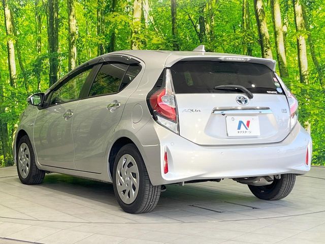 TOYOTA AQUA 2018 Image 31
