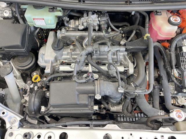 TOYOTA AQUA 2018 Image 31