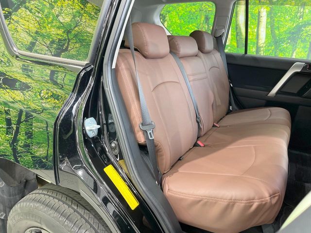 TOYOTA LANDCRUISER PRADO 2020 Image 31