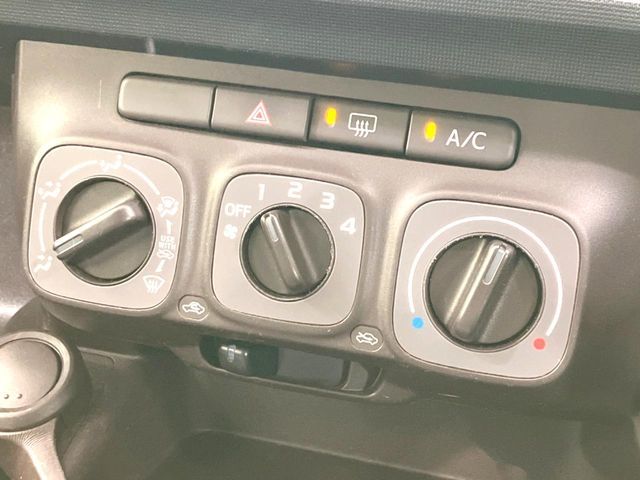 TOYOTA PASSO 2013 Image 31