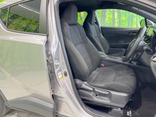 TOYOTA C-HR 2018 Image 31