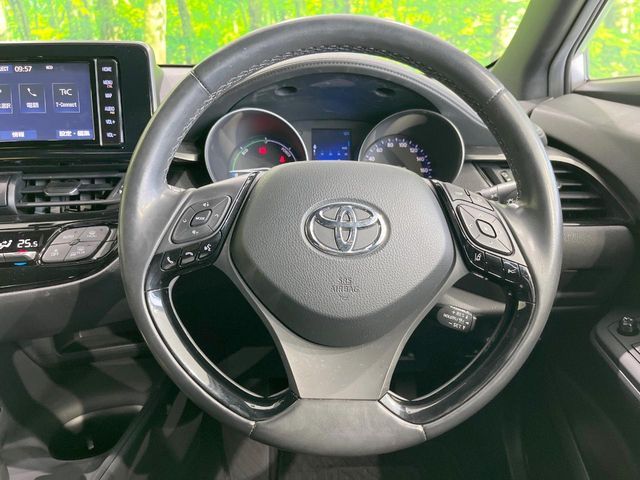 TOYOTA C-HR 2018 Image 31