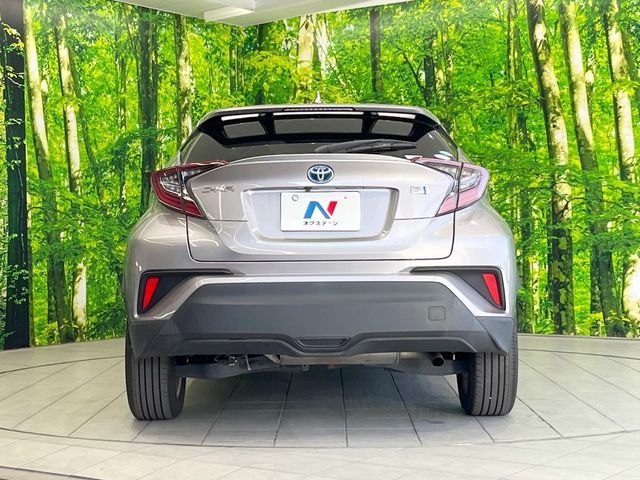 TOYOTA C-HR 2018 Image 31