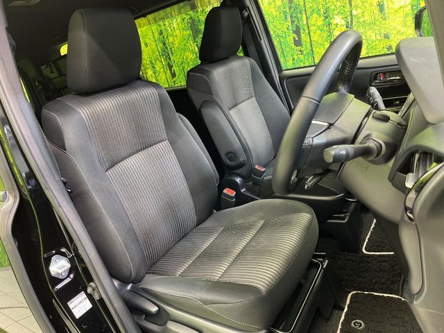 TOYOTA VOXY 2019 Image 31