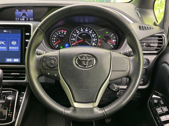 TOYOTA VOXY 2019 Image 31