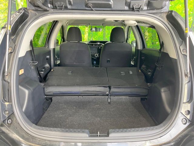 TOYOTA AQUA 2017 Image 31