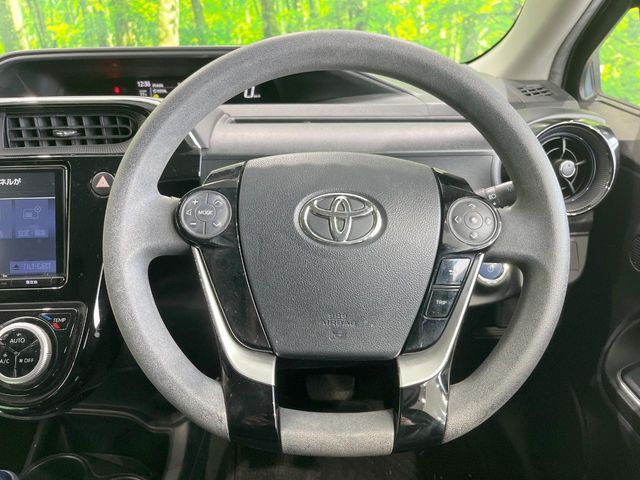 TOYOTA AQUA 2017 Image 31