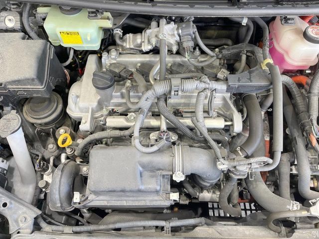 TOYOTA AQUA 2017 Image 31