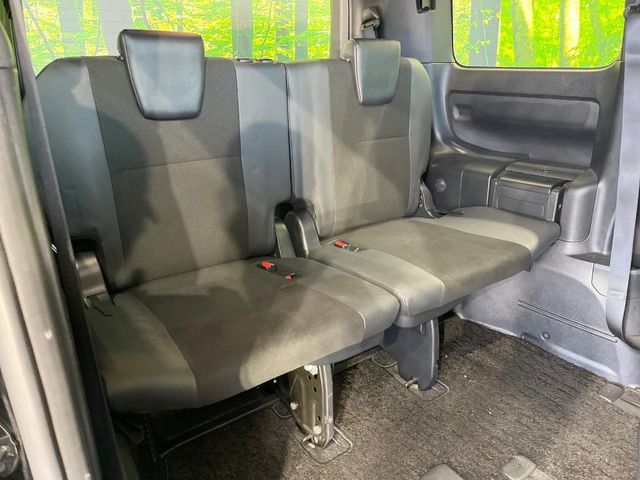 TOYOTA NOAH 2019 Image 31