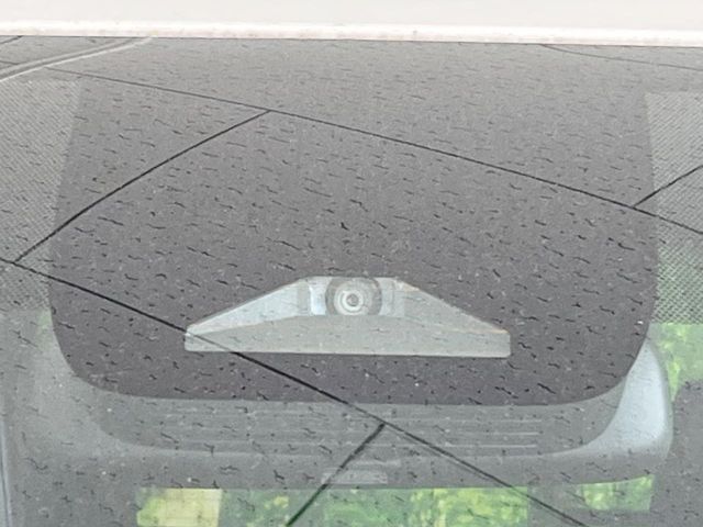 TOYOTA VOXY HYBRID 2023 Image 31