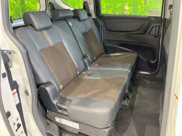 TOYOTA SIENTA HYBRID 2021 Image 31