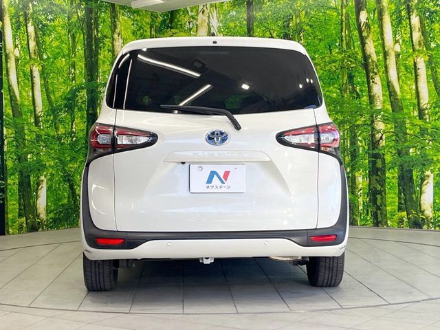 TOYOTA SIENTA HYBRID 2021 Image 31