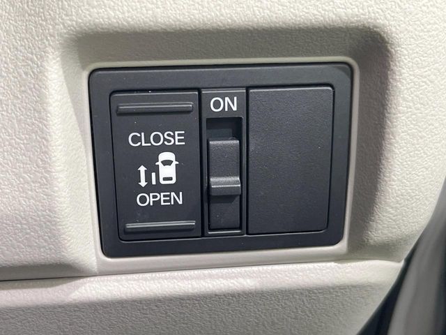 HONDA N BOX 2024 Image 31