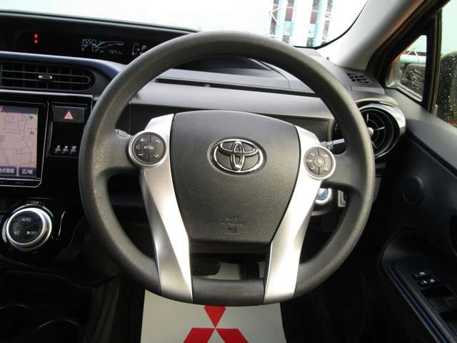 TOYOTA AQUA 2015 Image 31